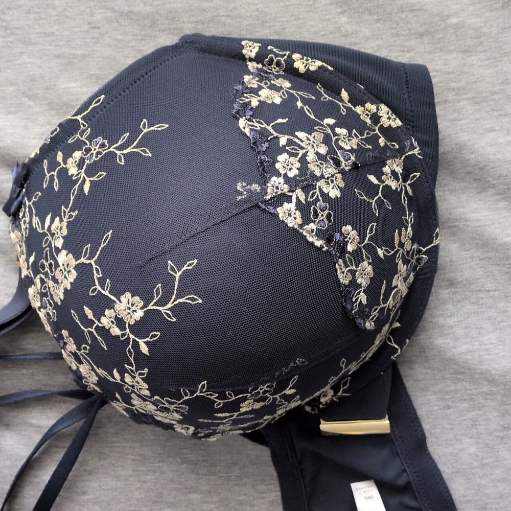 Front Clasp Plunge Bra - Picture 4 of 4